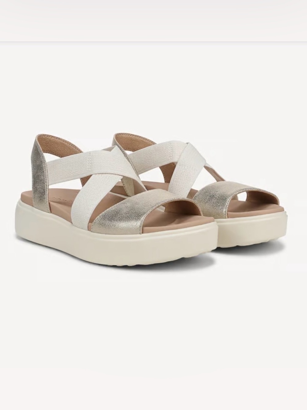 Woman’s 10 comfortable sandal Sandal in Metallic Gold - Women